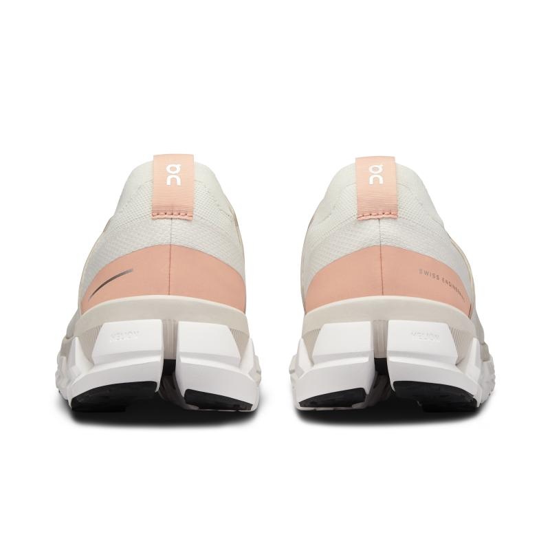 QC Cloudswift 3 レディース ロード ランニングシューズ ピンク | 97018-KABV